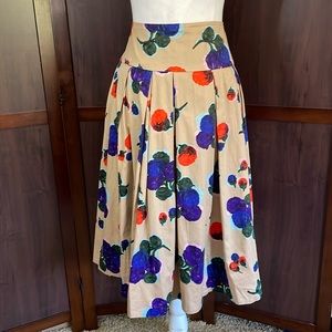 Anthropologie Odille Full Flower Skirt. Size 4